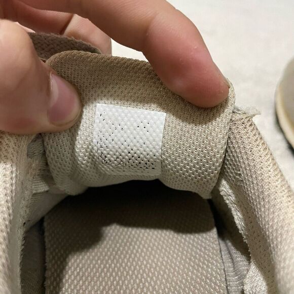 New Balance Girls Pink Gray 515 Sneakers US 1.5 EU 33 Athletic Running Shoes - Picture 10 of 11